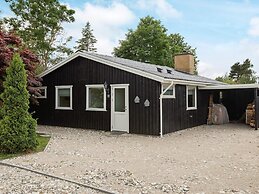 5 Person Holiday Home in Vaeggerlose