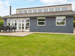8 Person Holiday Home in Ebeltoft
