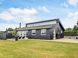 8 Person Holiday Home in Ebeltoft