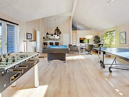 5 Star Holiday Home in Sydals