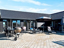 5 Star Holiday Home in Sydals