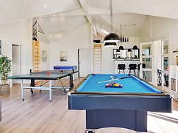5 Star Holiday Home in Sydals