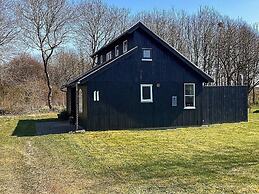 6 Person Holiday Home in Hovborg