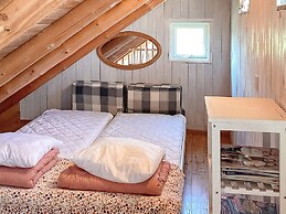 6 Person Holiday Home in Hovborg