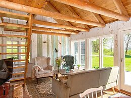 6 Person Holiday Home in Hovborg