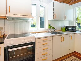 6 Person Holiday Home in Hovborg