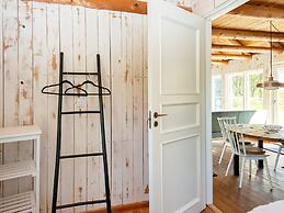 6 Person Holiday Home in Hovborg