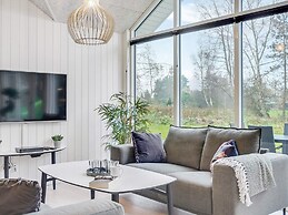 5 Star Holiday Home in Vaeggerlose