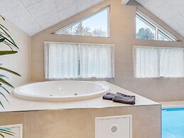 5 Star Holiday Home in Vaeggerlose