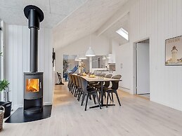 5 Star Holiday Home in Vaeggerlose