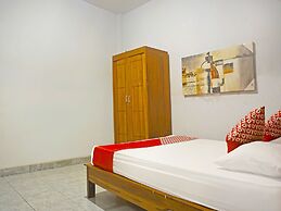 Hotel O Anggrek Homes Makassar