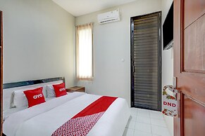 Hotel O Anggrek Homes Makassar