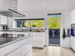 5 Star Holiday Home in Jerup