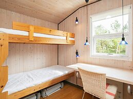 6 Person Holiday Home in Pandrup