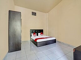 OYO Life 91873 Nugraha Kost