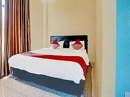 OYO Life 91873 Nugraha Kost