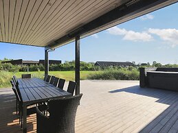 14 Person Holiday Home in Vaeggerlose