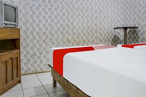 OYO 90316 Hotel Candri Pelaihari