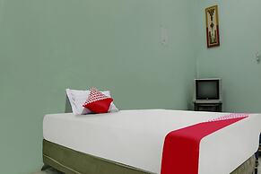 OYO 90316 Hotel Candri Pelaihari