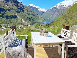 5 Star Holiday Home in Geiranger