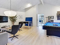 5 Star Holiday Home in Vaeggerlose