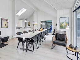 5 Star Holiday Home in Vaeggerlose