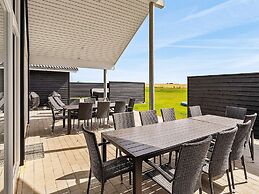 5 Star Holiday Home in Spottrup