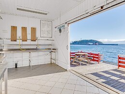 6 Person Holiday Home in Brekstad