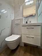 Tony's Apartments