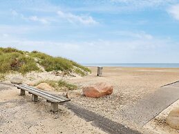 Holiday Apartment Near Vesterhavet