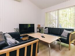 8 Person Holiday Home in Albaek