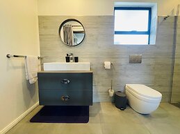 24 On Basil Boutique Luxury Hotel
