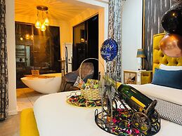 24 On Basil Boutique Luxury Hotel