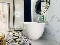 24 On Basil Boutique Luxury Hotel