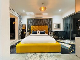 24 On Basil Boutique Luxury Hotel