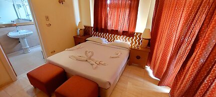 Sweet Rooms