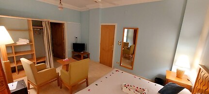 Sweet Rooms