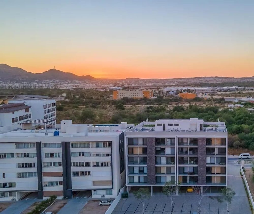 Condos AT