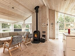 4 Star Holiday Home in Hals