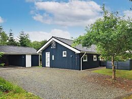 4 Star Holiday Home in Hals