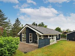 4 Star Holiday Home in Hals