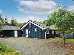 4 Star Holiday Home in Hals
