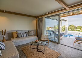 Kaktus Suites Private Pool
