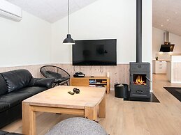 5 Star Holiday Home in Tarm