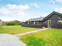 5 Star Holiday Home in Tarm