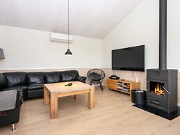 5 Star Holiday Home in Tarm