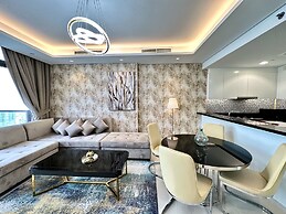 LuxBnB Paramount Midtown SeaView
