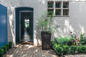 Emmarentia Guest house