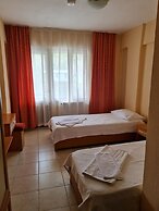 CANER MOUNTAIN HOTEL