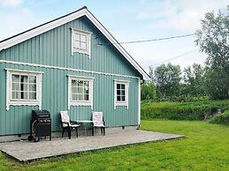 5 Person Holiday Home in Tranoy-by Traum
